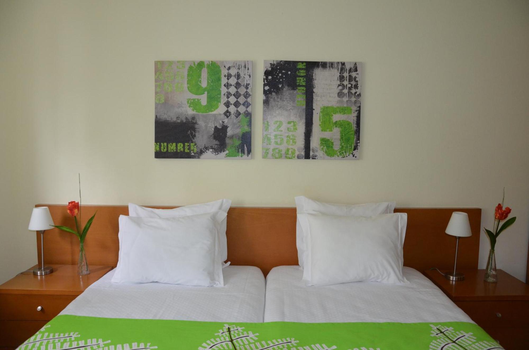 Abla Guest House Carcavelos  Szoba fotó